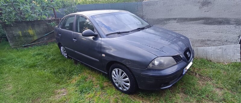 Seat Cordoba